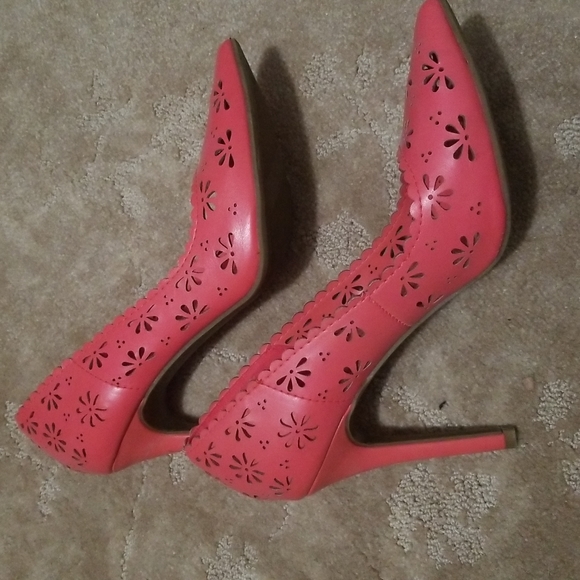 Ponk, Floral Patterned Heela - Picture 3 of 4